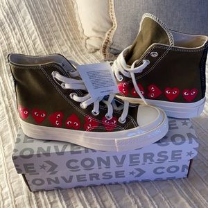 NWT: Comme de Garçons PLAY Converse in Green